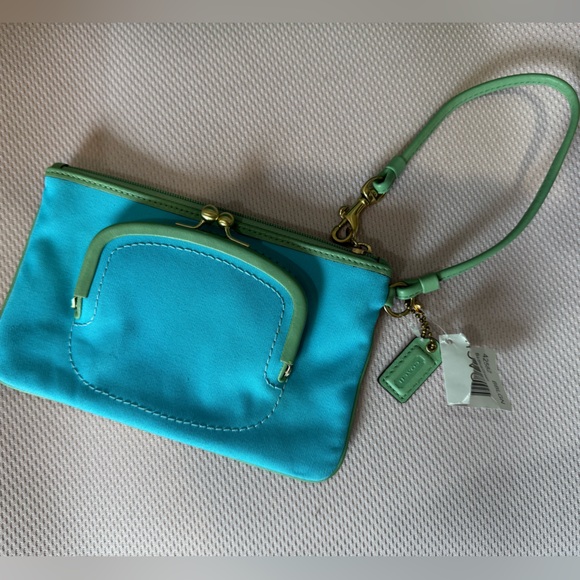 NWT Coach Bonnie Cashin Large Slim Wristlet Kisslock Coin Pouch in Blue Green - Picture 2 of 6